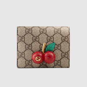 Gucci Small Compact Wallet with Cherries In GG Supreme Canvas Beige/Red