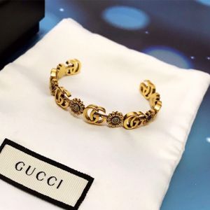 Gucci Double G Daisy Cuff Bracelet In Gold