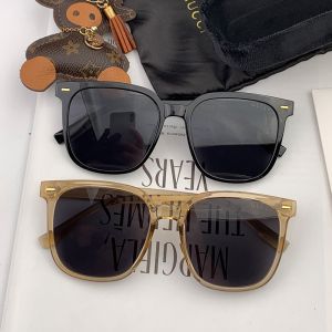 Gucci G62025 Square Frame Sunglasses with Logo Acetate