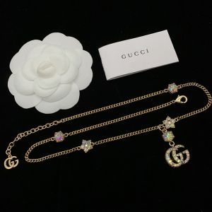 Gucci GG Marmont Jewelry Flower Necklace In Gold