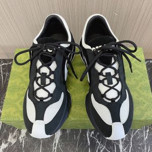Gucci Run Sneakers Unisex Leather Black