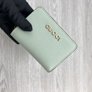 Gucci Small Travel Wallet with Logo Script In Leather Green