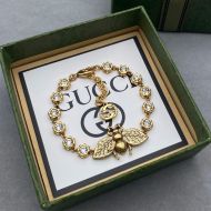 Gucci Bee Pendant Crystal Bracelets In Gold