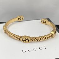 Gucci Interlocking G Textured Bracelet In Gold